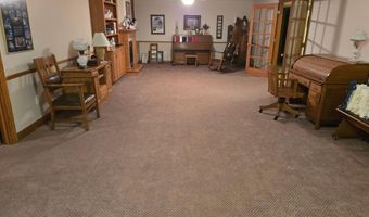 1405 26th St SW, Austin, MN 55912