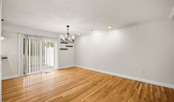 16 Streamview Dr 16, Cumberland, RI 02864