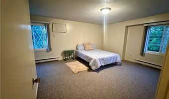 330 SIMMONSVILLE Ave, Johnston, RI 02919