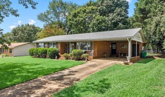 227 Ferndale Dr, Boiling Springs, SC 29316