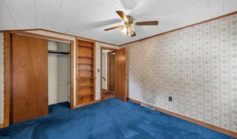 1 Ridgeway Ave, Billerica, MA 01821