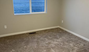 882 Vicksburg St, Box Elder, SD 57719