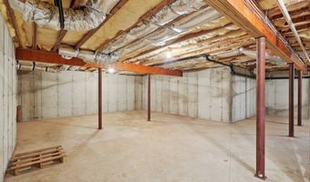 752 Matthews St, Bristol, CT 06010