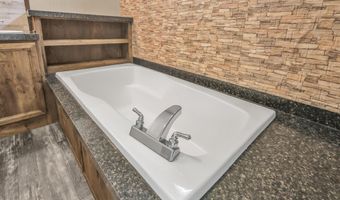 101 BARENTINE, Amity, AR 71921