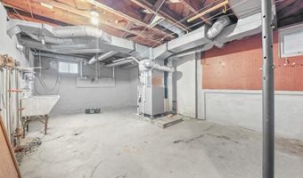 2195 Blenheim Ave, Alliance, OH 44601