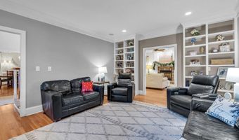 429 Waterford Point Dr, Boiling Springs, SC 29316