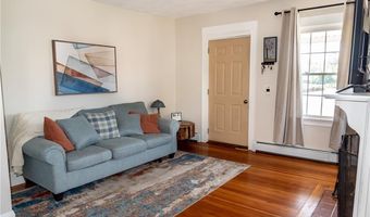 575 Pontiac Ave, Cranston, RI 02910
