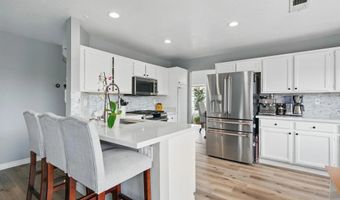 1595 Bay Meadows Dr, Alpine, CA 91901