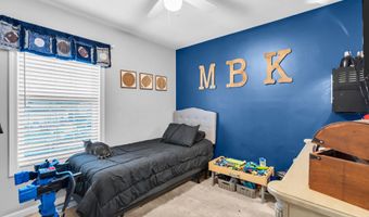 5 Sloop Ct, Barnegat, NJ 08005