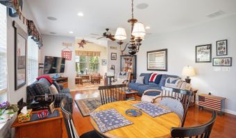 10 Harbor Pl, Barnegat, NJ 08005