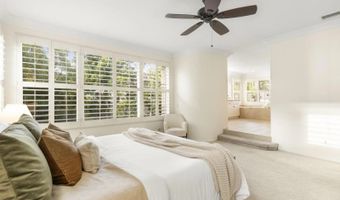3960 Plateau Pl, Carlsbad, CA 92010