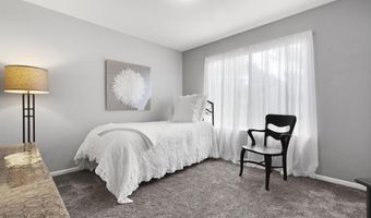 624 Abbey Mill Dr SE 11, Ada, MI 49301