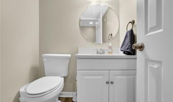 10480 Summer Creek Dr, Alpharetta, GA 30022