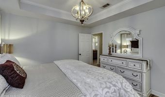 317 Greensboro Dr, Brandon, MS 39047