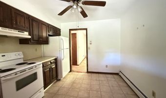 15 Bear Mountain Rd, Danbury, CT 06811