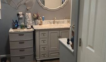 281 Chauncey Walker St Avenue A 26, Belchertown, MA 01007