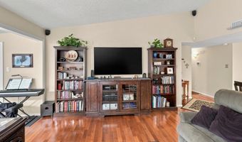 7108 Vivian Dr NE, Albuquerque, NM 87109