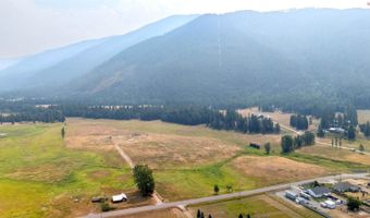 4289 Paradise Valley Rd, Bonners Ferry, ID 83805