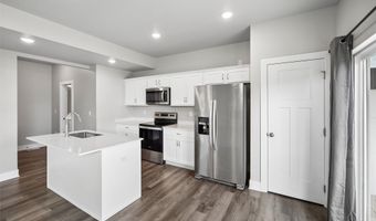 4106 NE Timber Ln, Ankeny, IA 50021