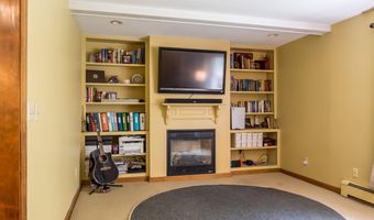 9 Kennebec Cir, Bath, ME 04530