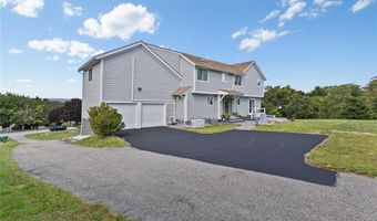 10 J H Dwyer Dr, Middletown, RI 02842