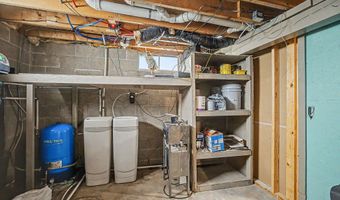 3130 Hill Dr, Adrian, MI 49221