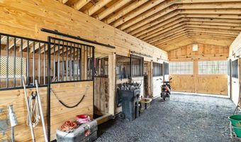 95 Center Bay Rd, Alburgh, VT 05440