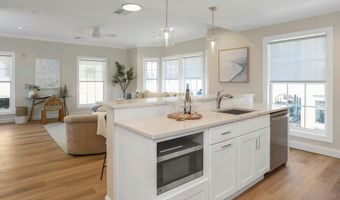 440 Heights Rd 301, Darien, CT 06820