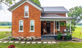813 S 300 West Rd, Albion, IN 46701