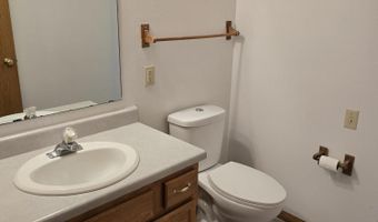 5695 Wilshire Dr, Madison, WI 53711