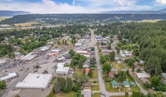 6758 El Paso St, Bonners Ferry, ID 83805