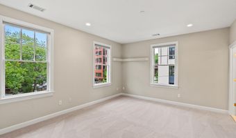 8008 GLENBROOK Rd, Bethesda, MD 20814