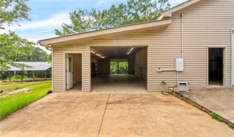 4474 Sandhill Rd, Auburn, AL 36830
