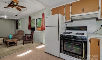 102 Edgewood Rd S, Asheville, NC 28803
