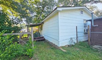 523 Eugemar Dr, Albany, GA 31707