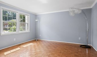 3390 WHIPPLE Ct, Annandale, VA 22003