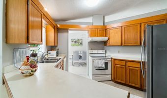 2417 VIRGINIA Dr, Altamonte Springs, FL 32714