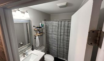 112 Renfrew Ave, Adrian, MI 49221