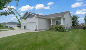 2914 SW Pleasant St, Ankeny, IA 50023