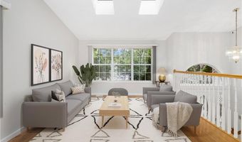 27 Tartaglia St, Johnston, RI 02919