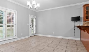 1711 River Pointe Dr, Albany, GA 31707