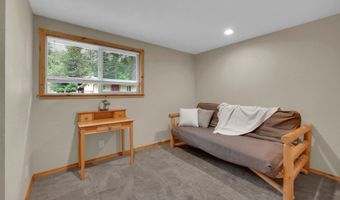 86680 TERRITORIAL Hwy, Veneta, OR 97487