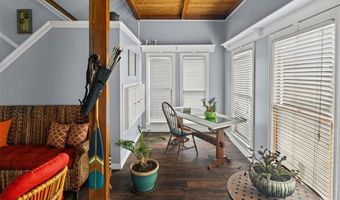 436 E 3rd St A, Alton, IL 62002