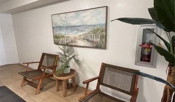 1060 Kamehameha Hwy 1706A, Pearl City, HI 96782