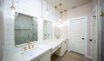 330 Alazan Ln, Alamo, TX 78516