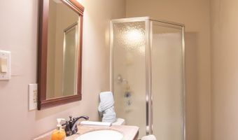 23664 Meade Dr, Abingdon, VA 24211
