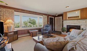 25 Westport Harbor Rd, Little Compton, RI 02837