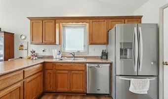 1410 S Duesenberg Dr, Auburn, IN 46706