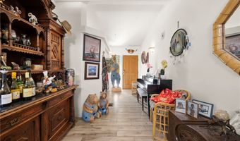 35675 Peppertree, Agua Dulce, CA 91390