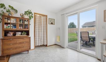 1547 13th St, Benton City, WA 99320